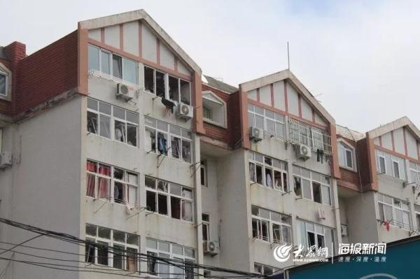 突發(fā)！青島一居民樓發(fā)生爆燃！已造1人死亡，7人受傷！3公里外有震感…